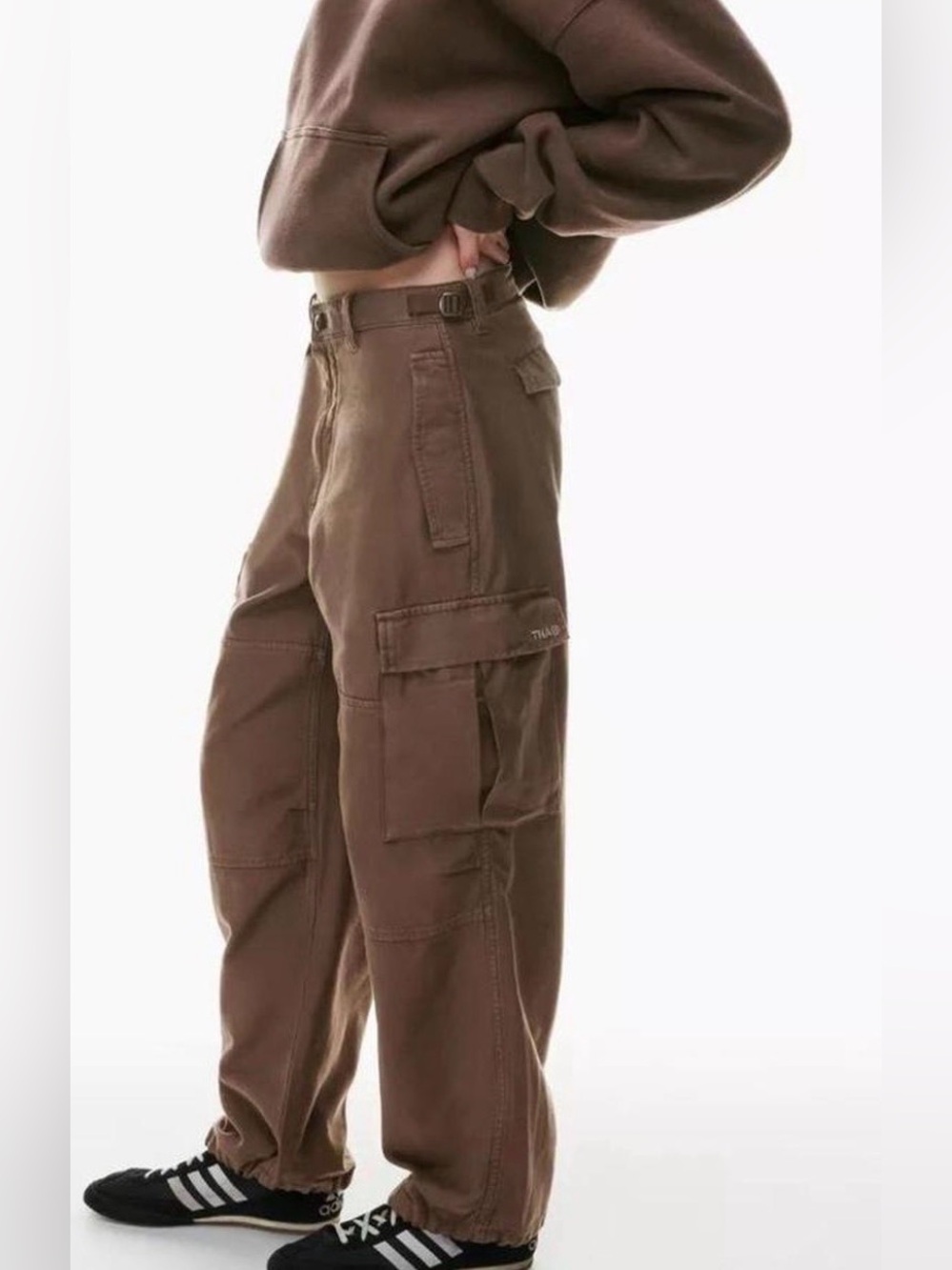 Aritzia TNA Chocolate Brown Utility Cargo Pants Size 4